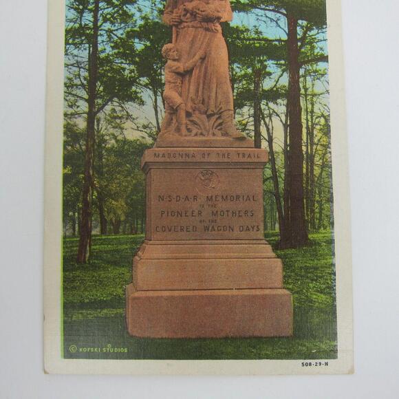 Richmond Indiana Linen Postcard Madonna of the Trail Monument Vintage 1951 - Picture 3 of 14